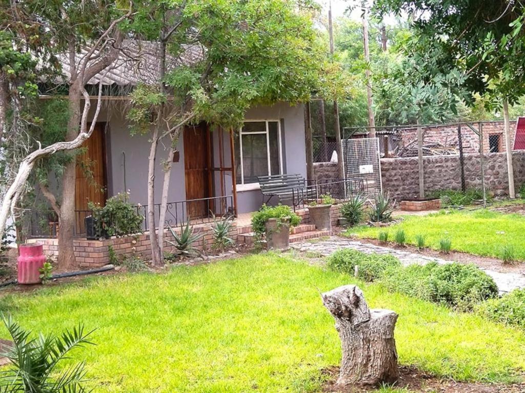 Royal Karoo Cottage Unit 1 Beaufort West Exterior foto